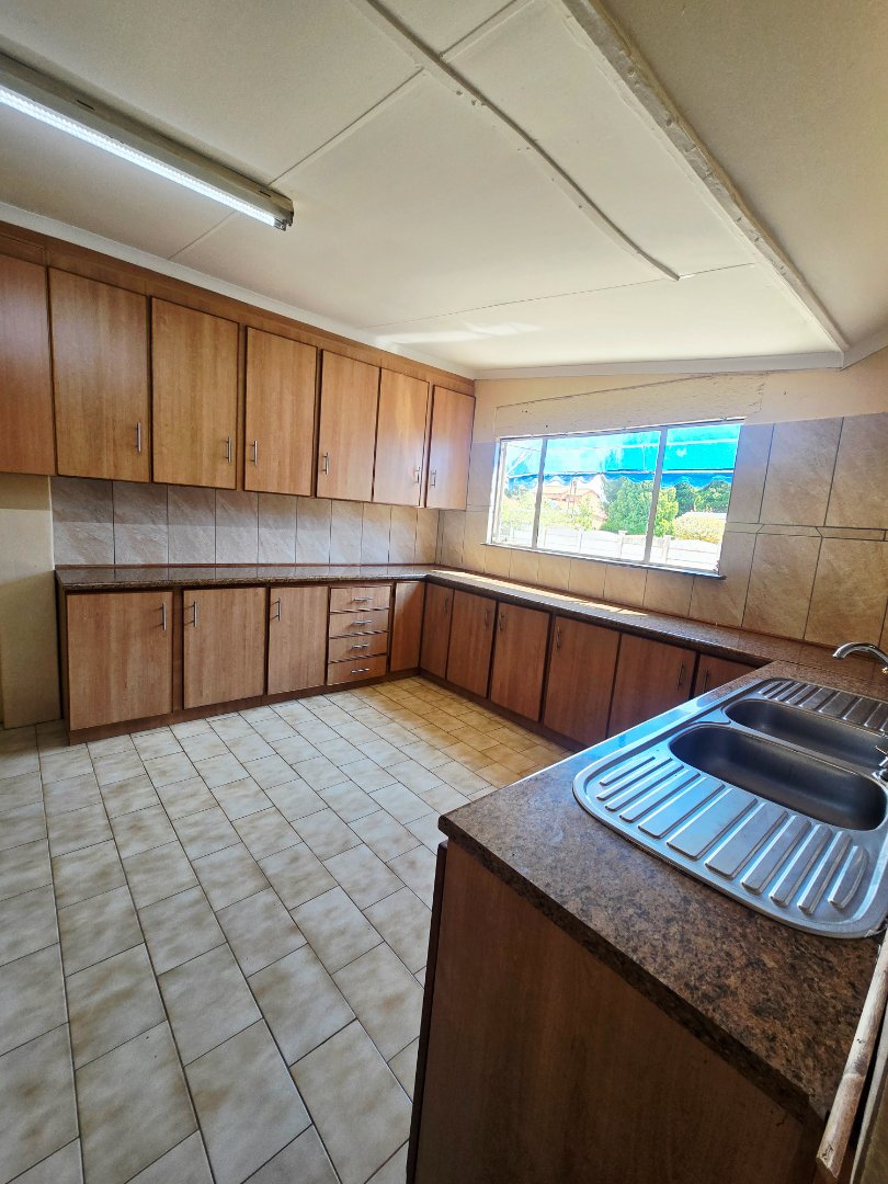 4 Bedroom Property for Sale in La Hoff North West